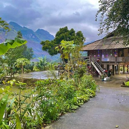 Van Chung Homestay Làng Cac Exterior foto